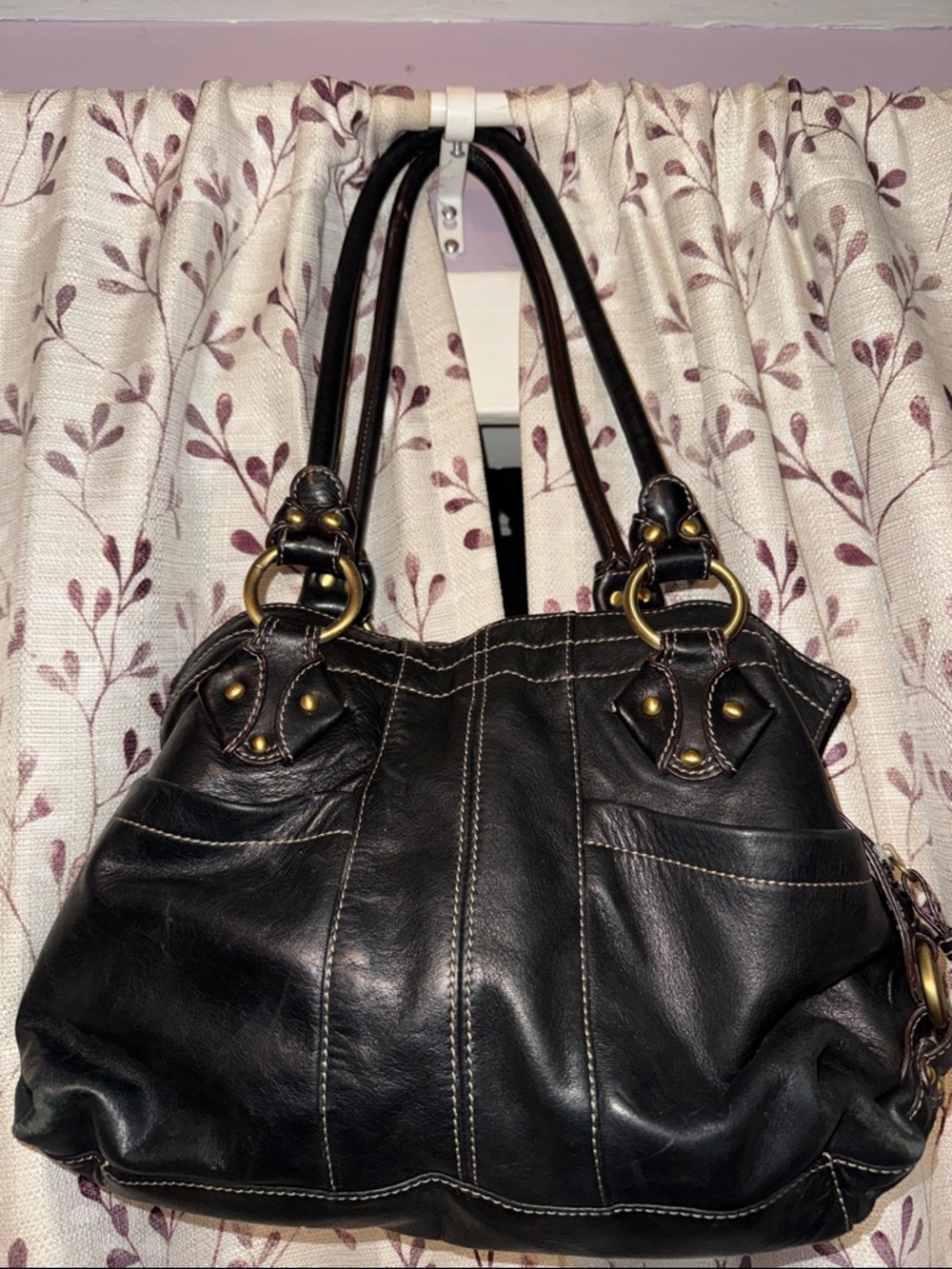 Black Tignanello Leather Purse - Picture 2 of 5